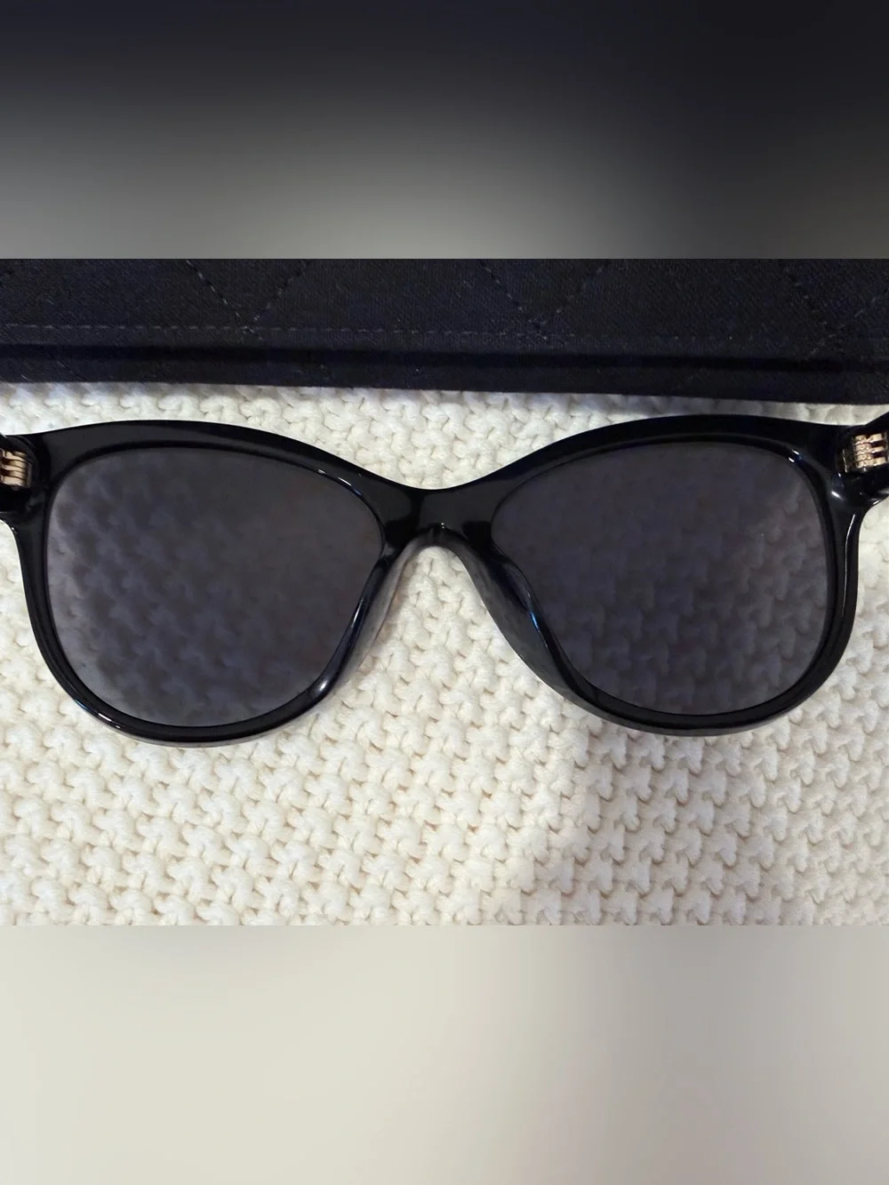 CHANEL Butterfly Sunglasses-Black